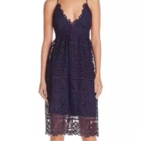 Bardot French Navy Lace Strappy Back Knee Length Dress size 6/Small - Picture 1 of 12